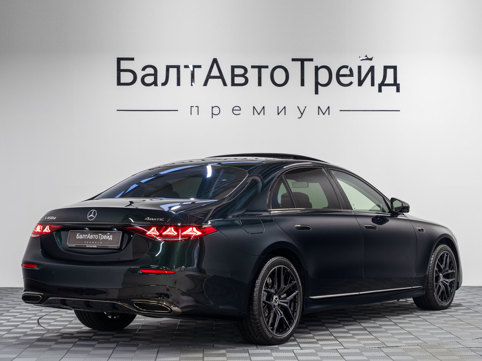 Автомобиль Mercedes-Benz S-Класс 450 d Long 4MATIC 3.0d AT (367 л.с.) 4WD - 7
