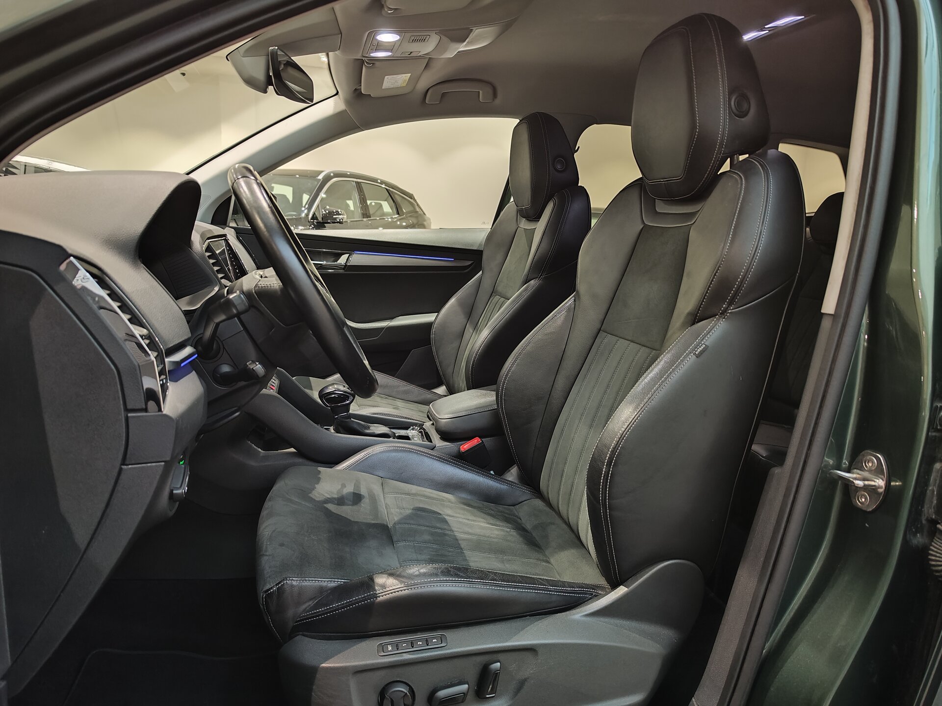 Автомобиль Skoda Karoq DSG7 1.4 AMT (150 л.с.) 4WD - 8