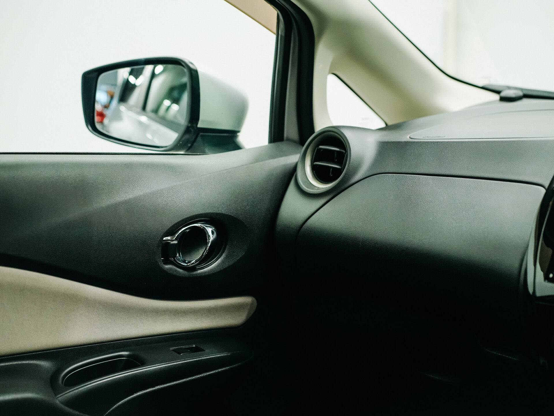 Nissan Note 2018 12