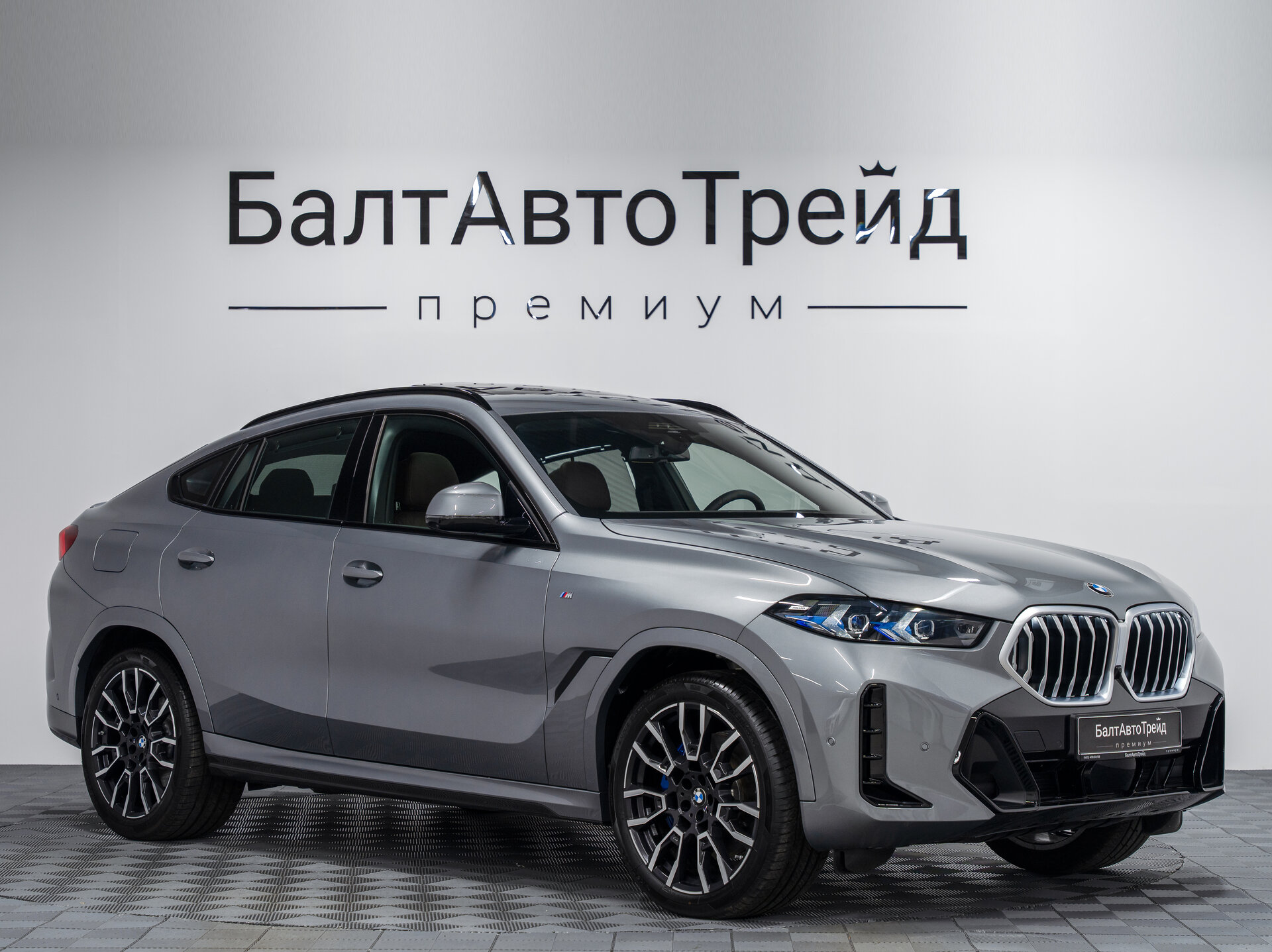 Автомобиль BMW X6 40i 3.0 AT (381 л.с.) 4WD - 5