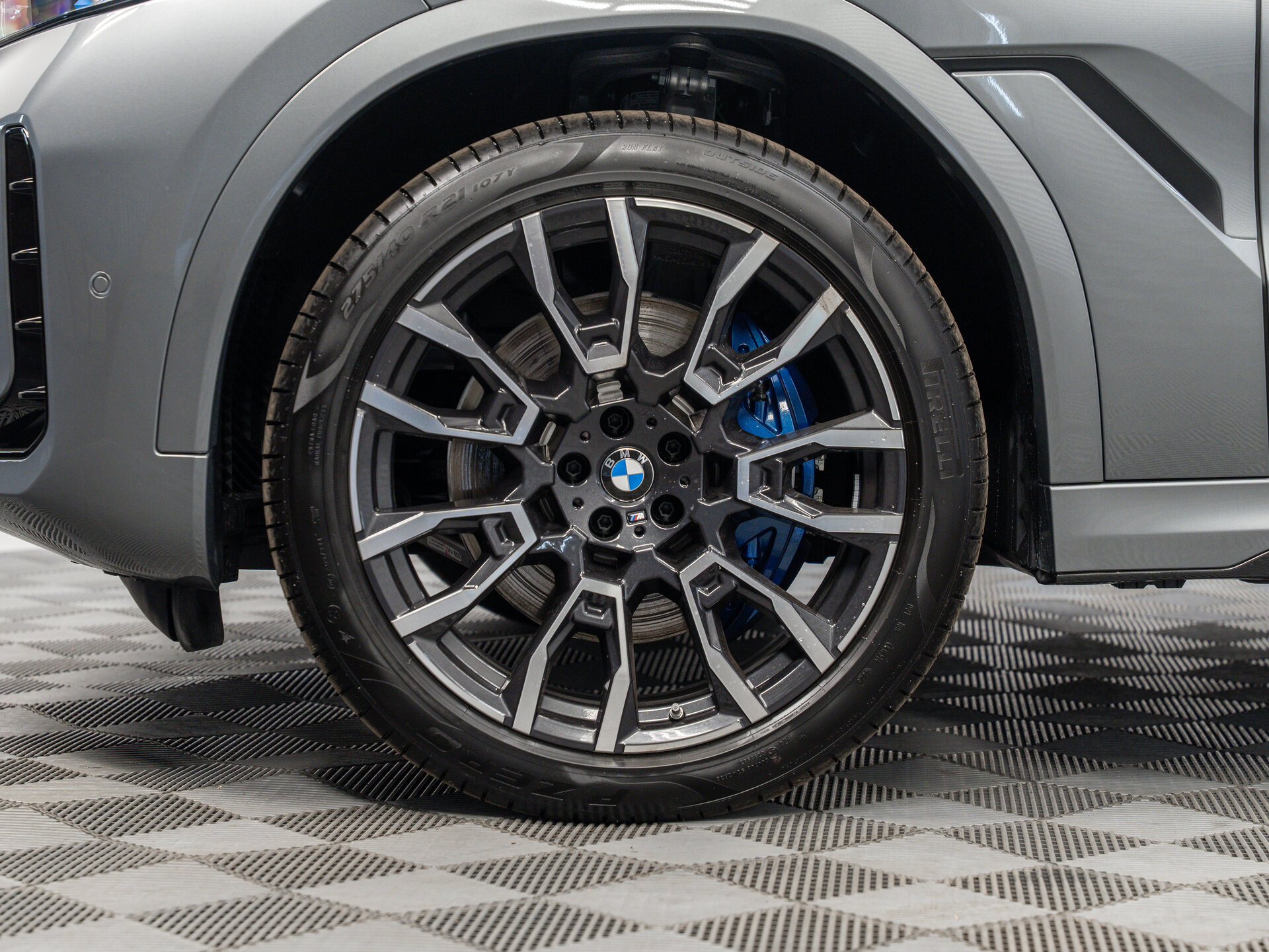 Автомобиль BMW X6 40i 3.0 AT (381 л.с.) 4WD - 11