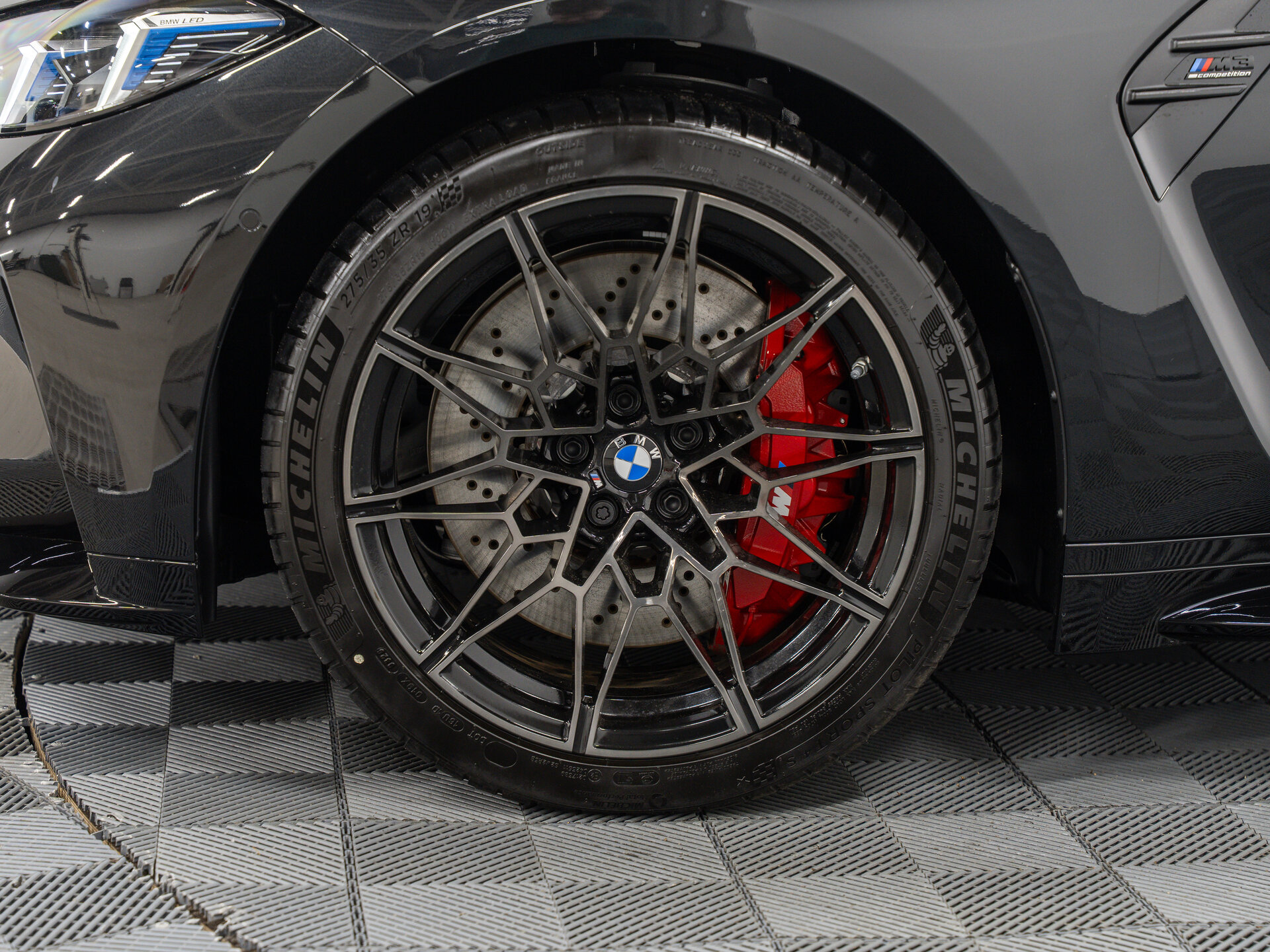 Автомобиль BMW M3 Competition Package 3.0 AT (530 л.с.) 4WD - 3