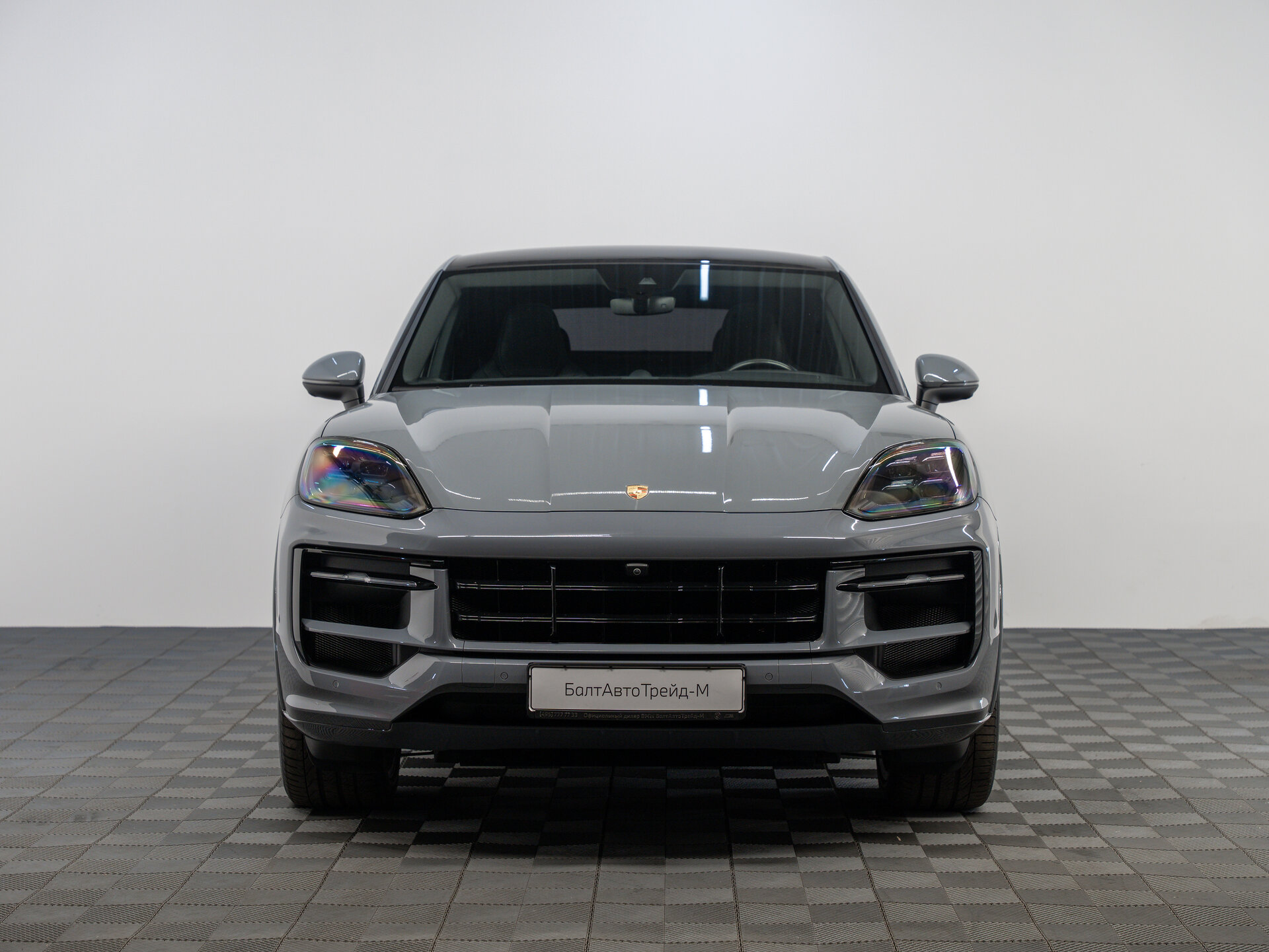 Автомобиль Porsche Cayenne S Coupé 4.0 AT (474 л.с.) 4WD - 5