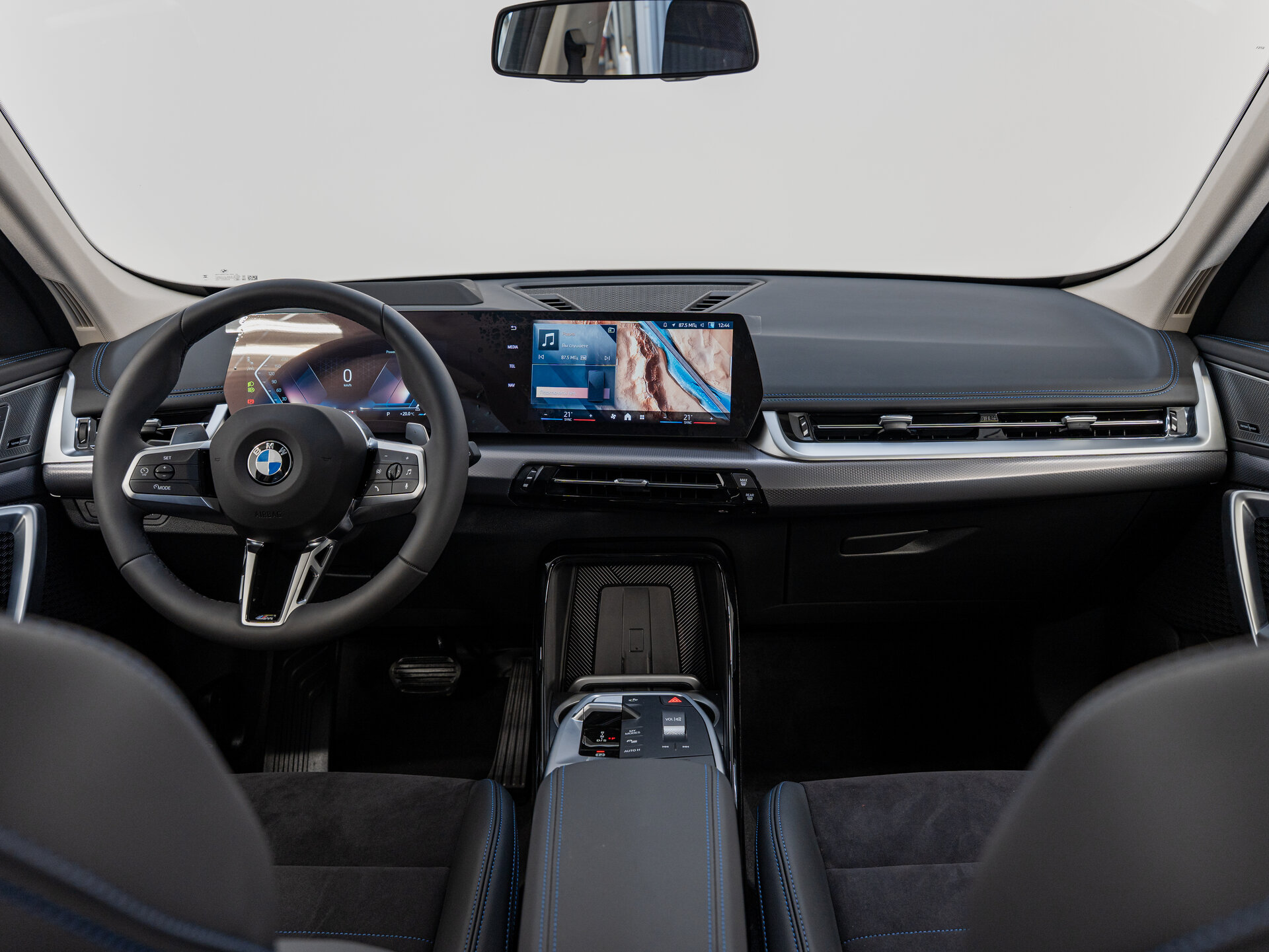Автомобиль BMW X1 25Li xDrive 2.0 AMT (204 л.с.) 4WD - 15