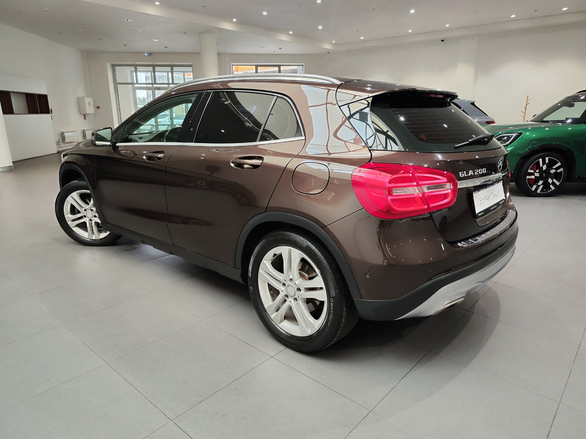 Автомобиль Mercedes-Benz GLA 200 1.6 AMT (156 л.с.) - 4