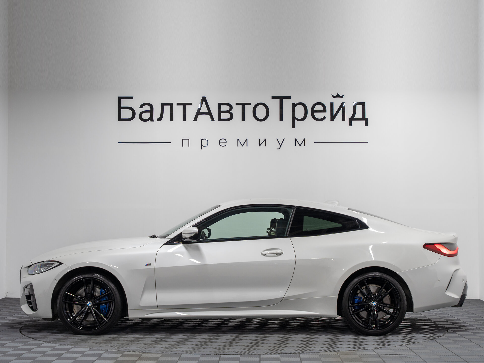 Автомобиль BMW 4 серии 420d xDrive 2.0d AT (190 л.с.) 4WD - 10
