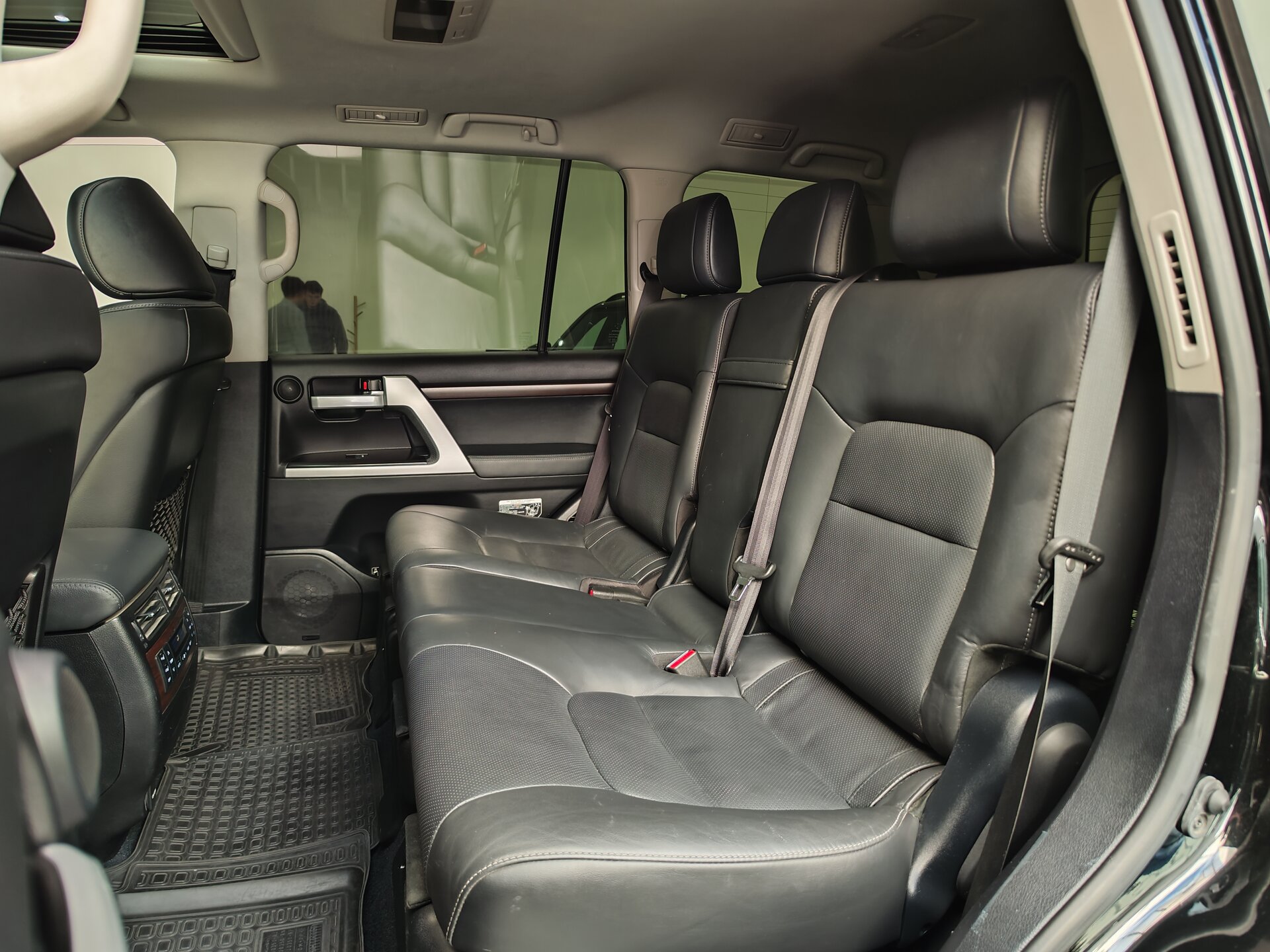 Автомобиль Toyota Land Cruiser 4.5d AT (249 л.с.) 4WD - 8