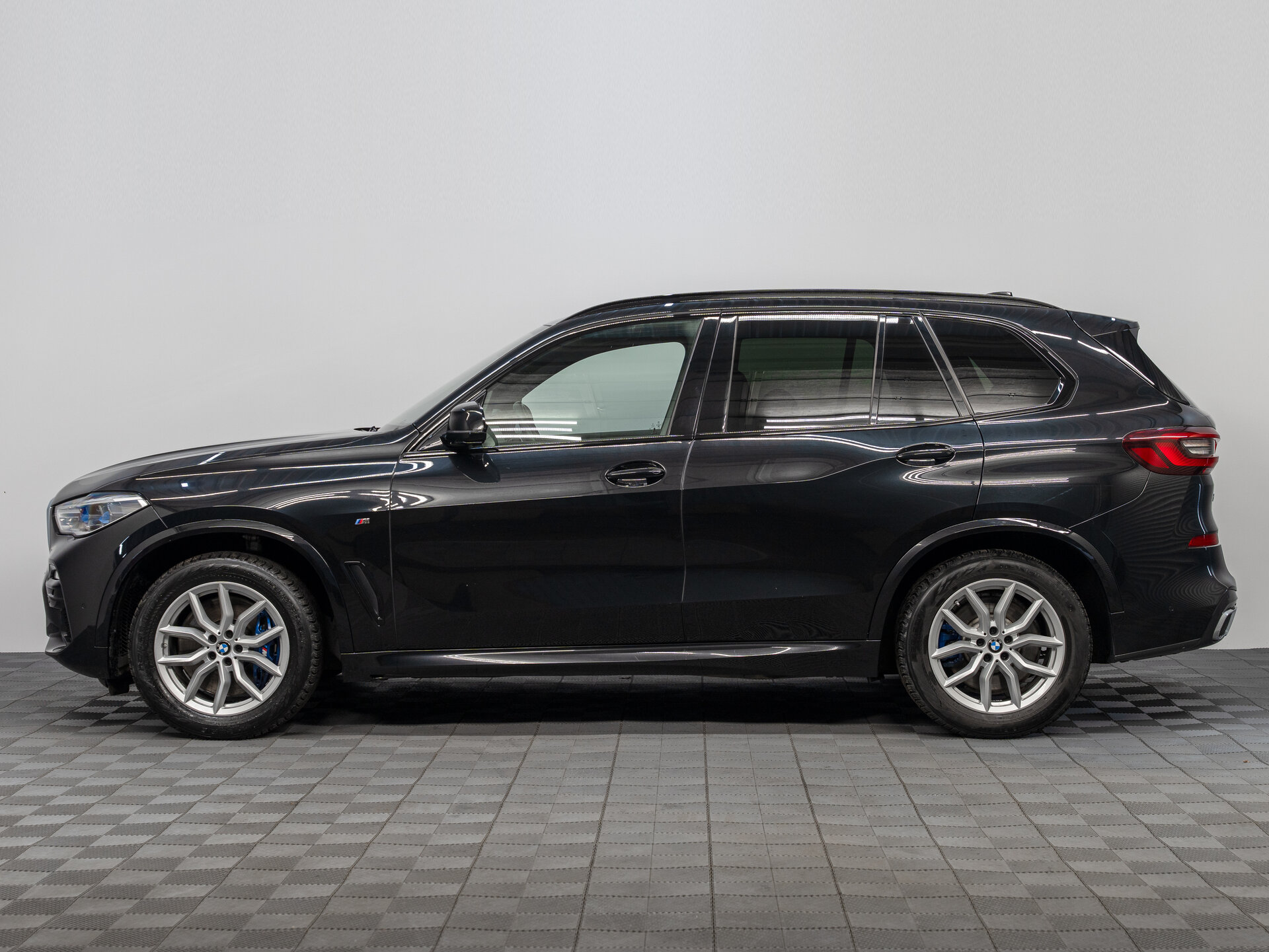 Автомобиль BMW X5 30d 3.0d AT (249 л.с.) 4WD - 8