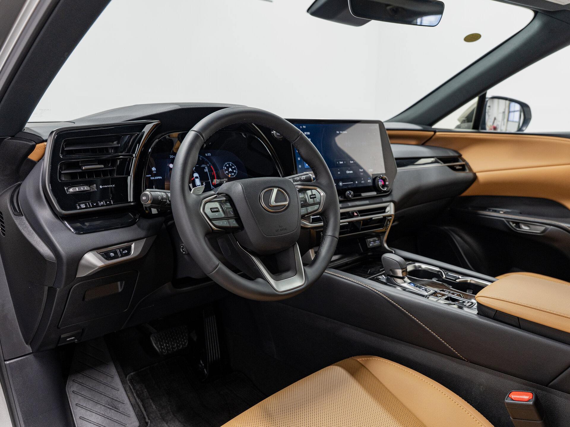 Автомобиль Lexus RX 300 2.0 AT (248 л.с.) 4WD - 12