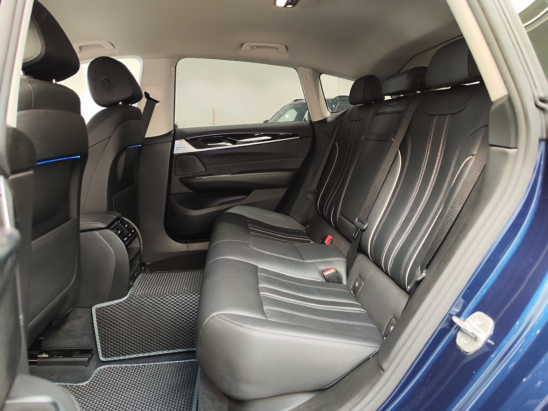 Автомобиль BMW 6 серии 620d xDrive 2.0d AT (190 л.с.) 4WD - 9