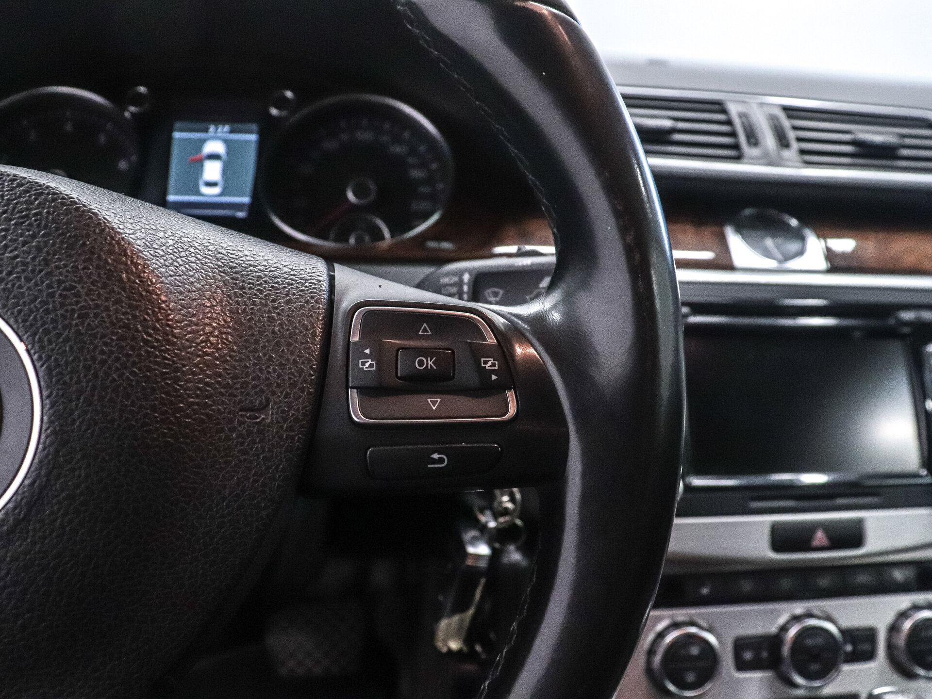 Volkswagen Passat 2012 14
