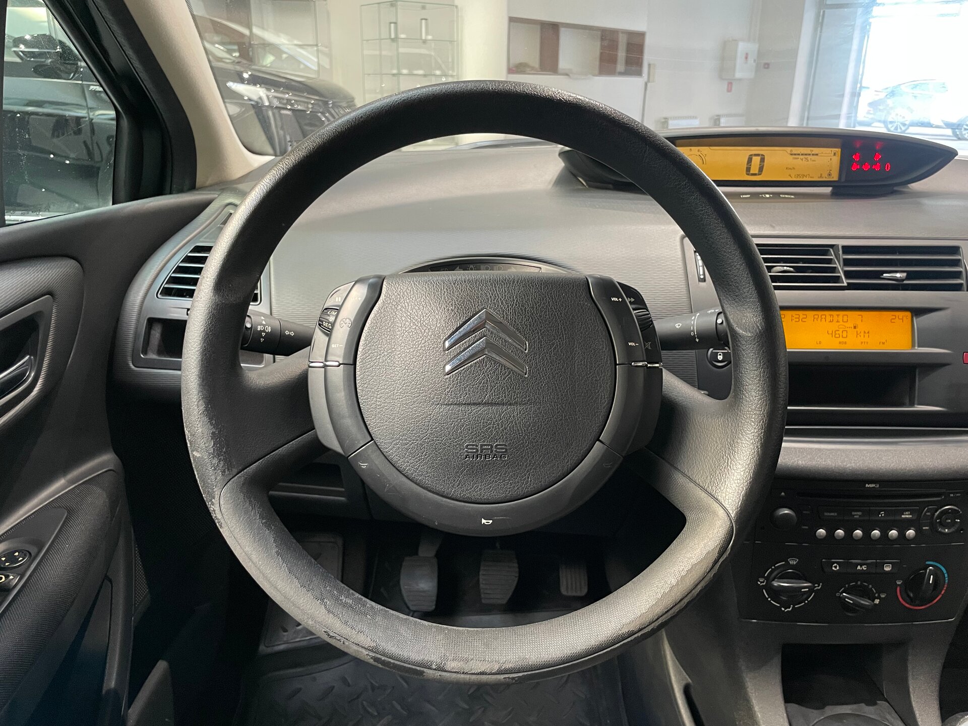 Автомобиль Citroen C4 1.6 MT (109 л.с.) - 15