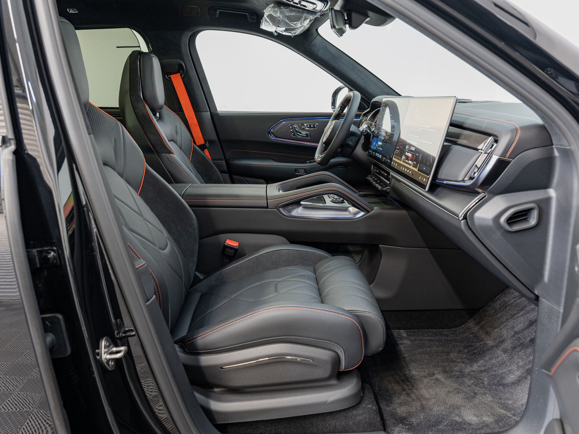 Автомобиль Zeekr 8X Dawn 2.0hyb AT (1401 л.с.) 4WD - 16