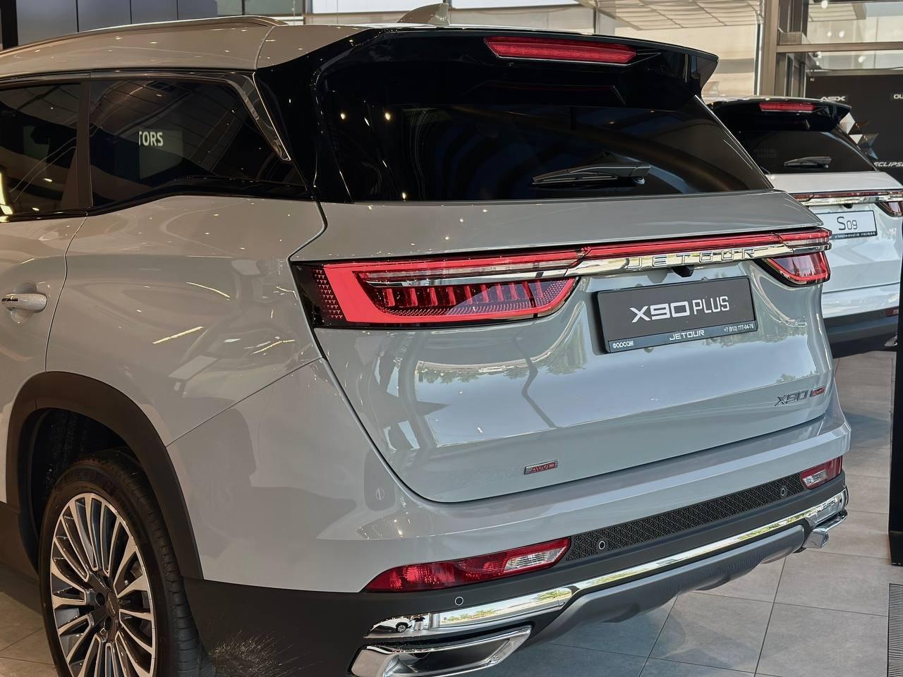 Jetour X90+ Премиум 7 мест 2026
