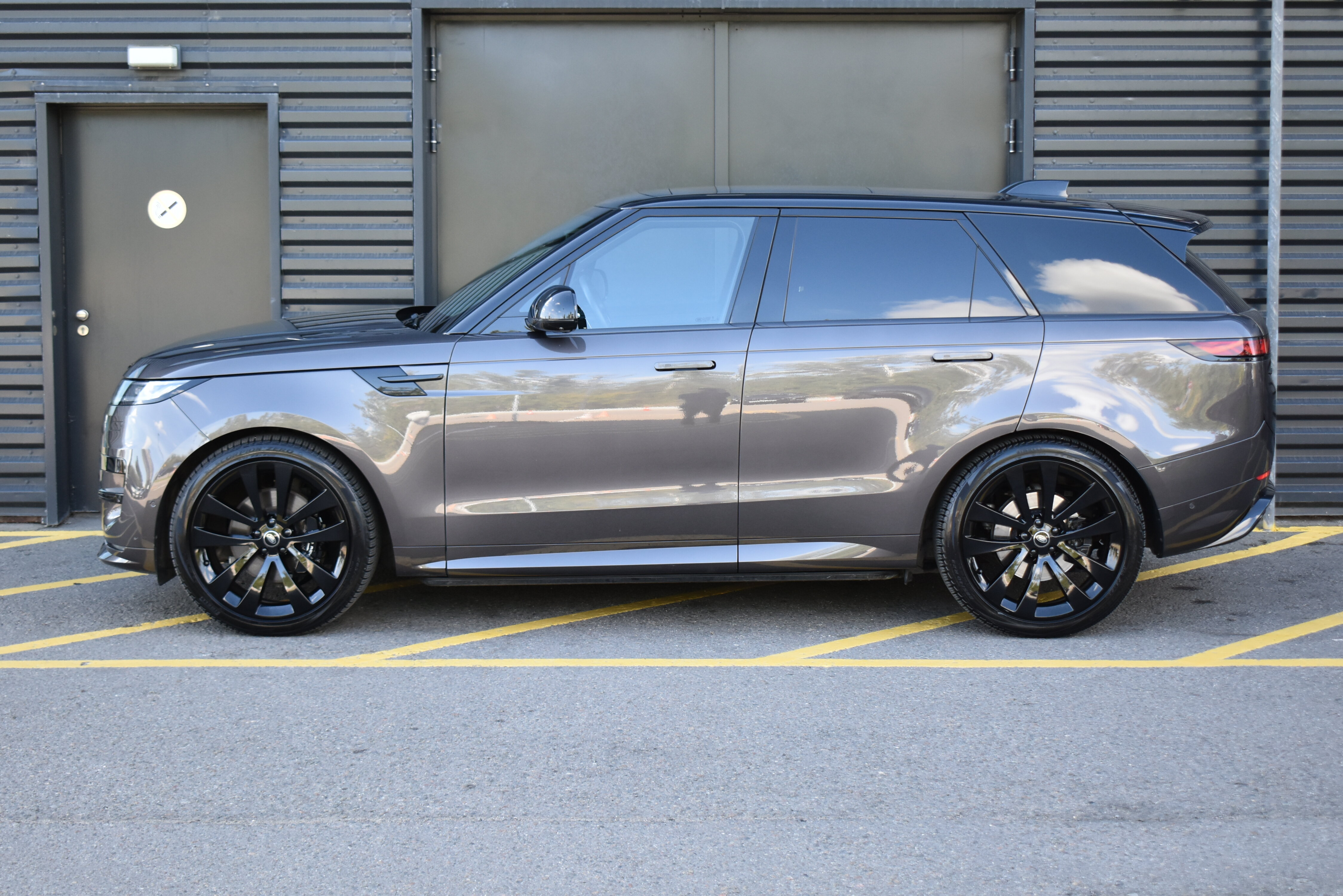 83006437 D300 MHEV 3.0d AT (300 л.с.) 4WD №8