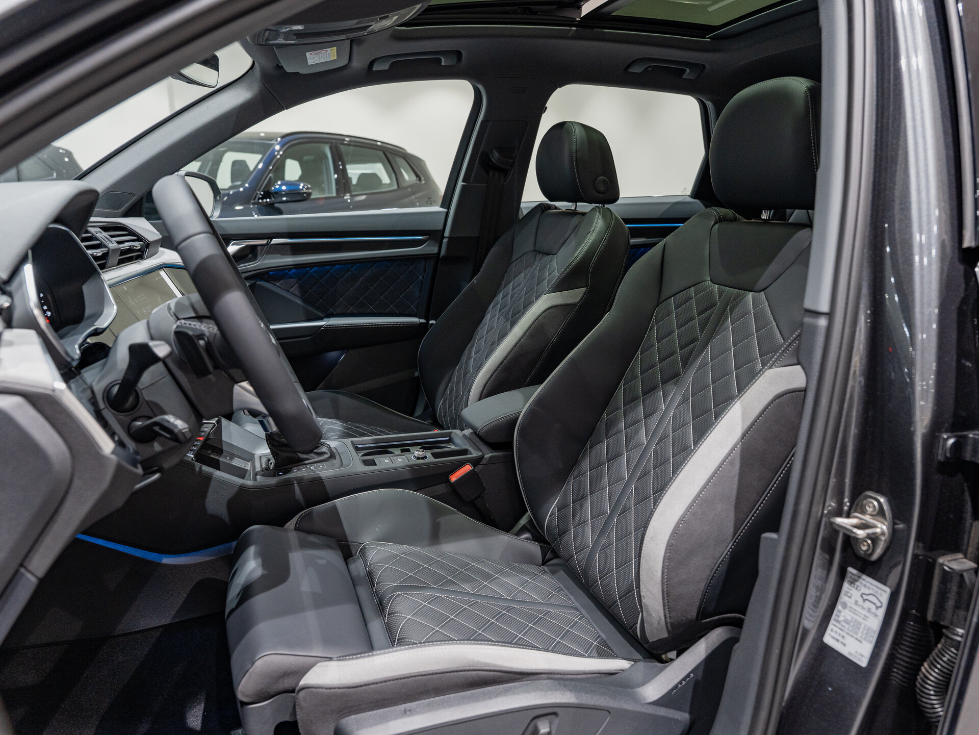 Автомобиль Audi Q3 35 TFSI 1.5 AMT (160 л.с.) - 19