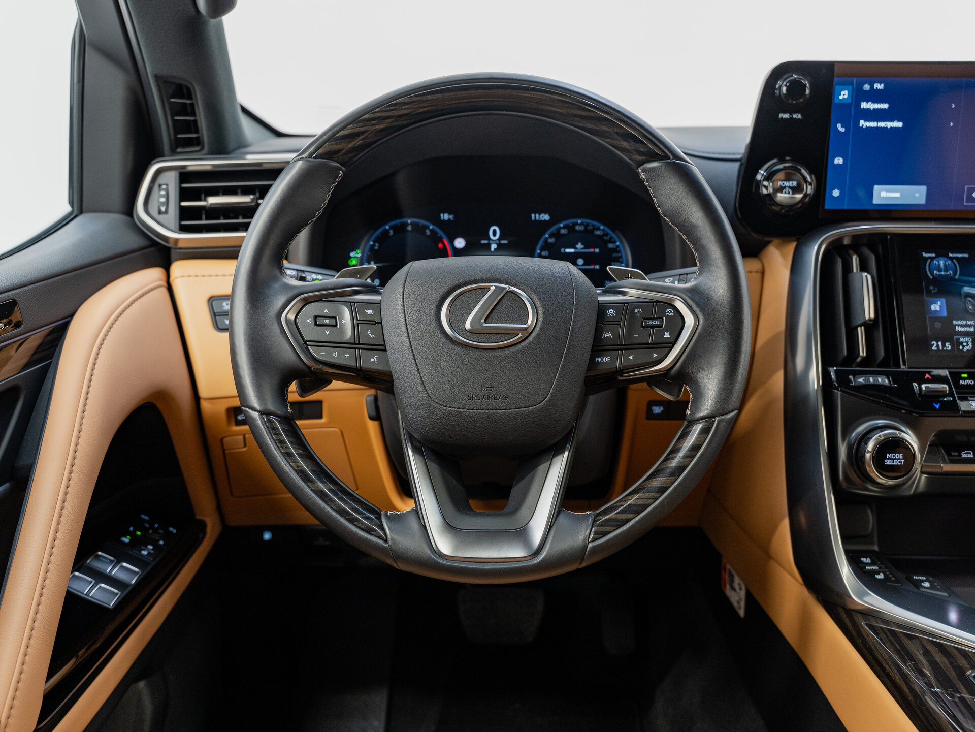 Автомобиль Lexus LX 700h 3.4hyb AT (457 л.с.) 4WD - 13