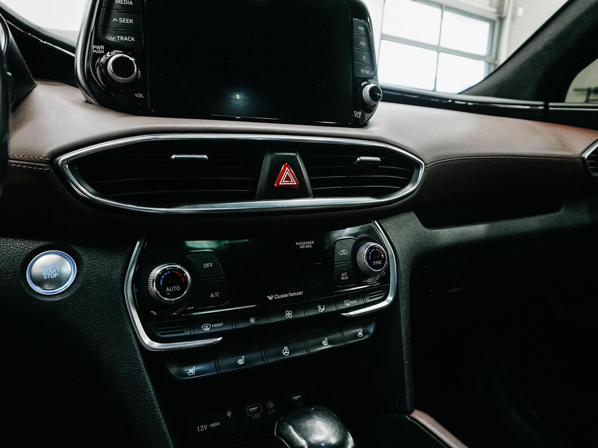 Hyundai Santa Fe 2018 23