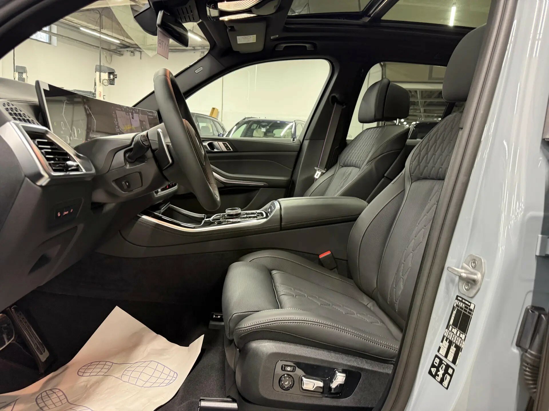 Автомобиль BMW X5 30d 3.0d AT (286 л.с.) 4WD - 8