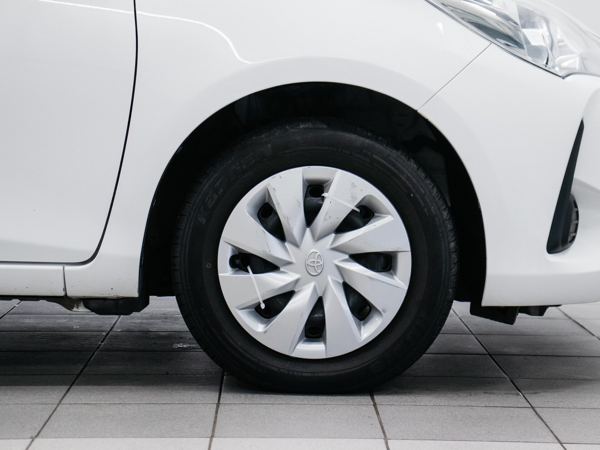 Toyota Vitz 2019 30