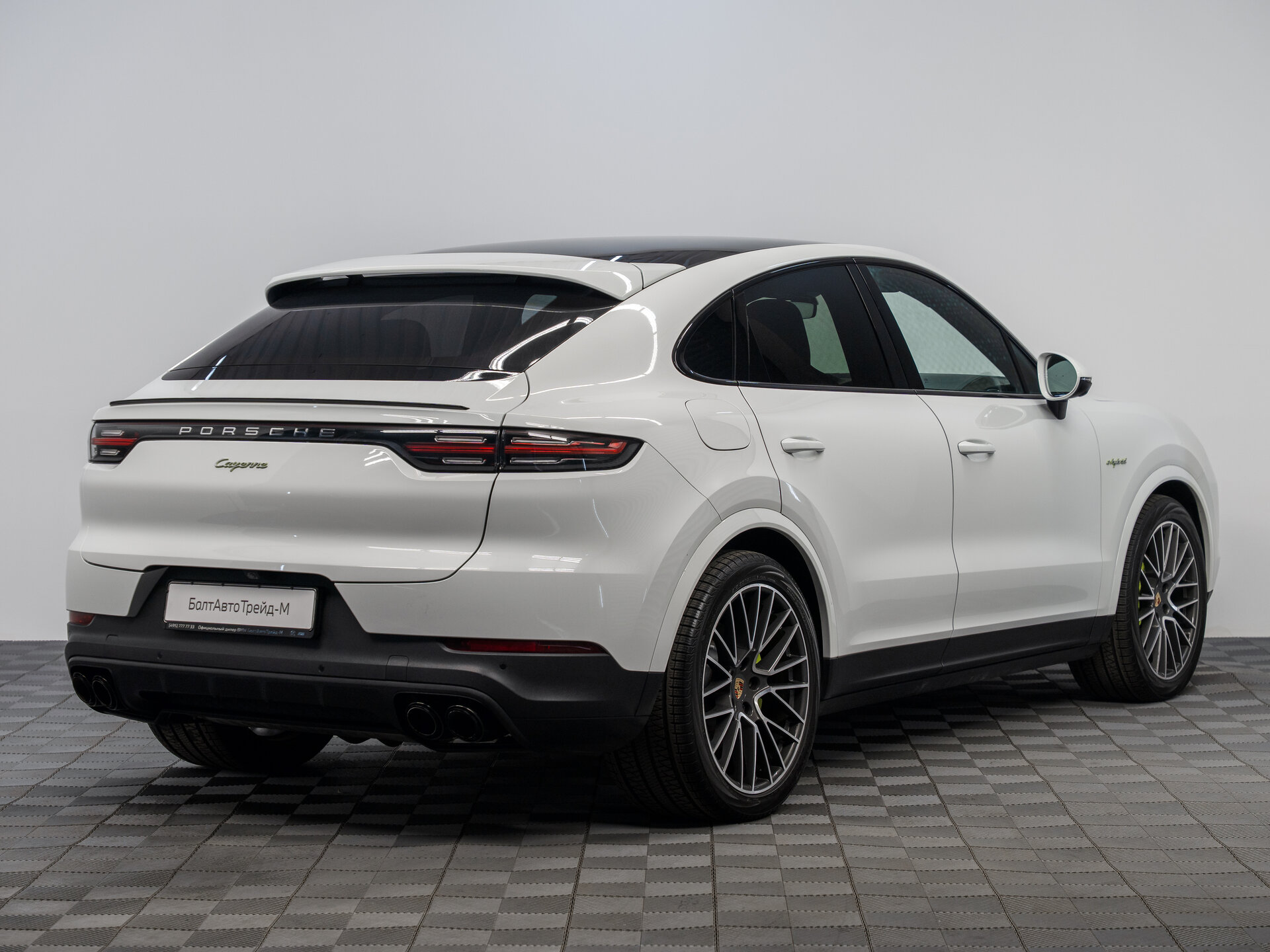 Автомобиль Porsche Cayenne E-Hybrid Coupé 3.0hyb AT (462 л.с.) 4WD - 5