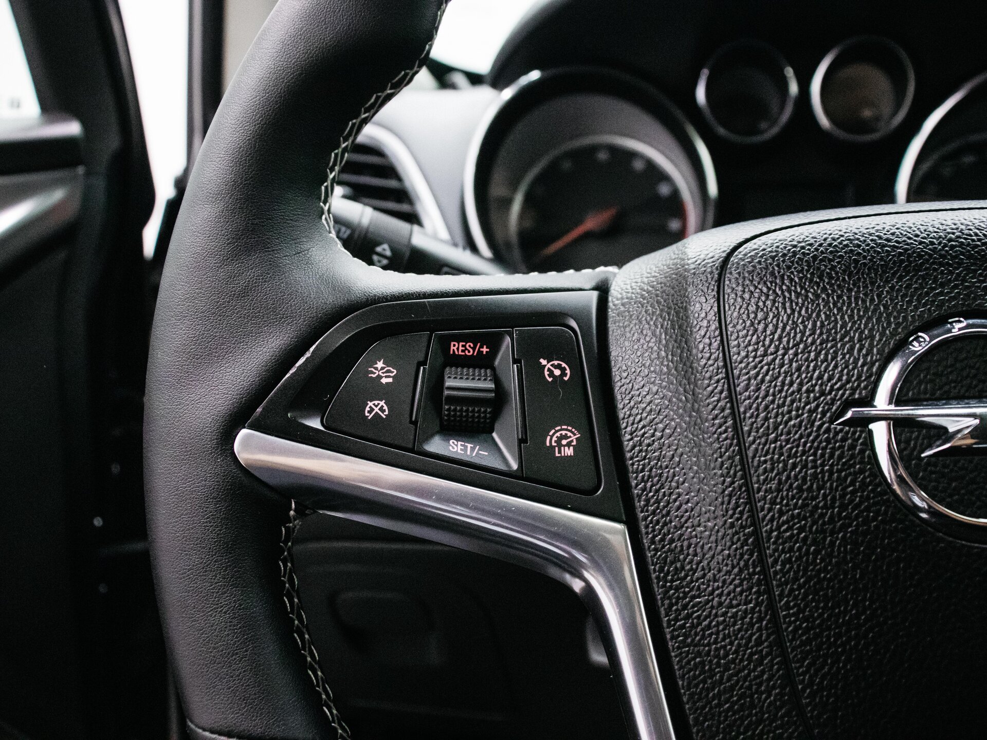Opel Mokka 2013 19
