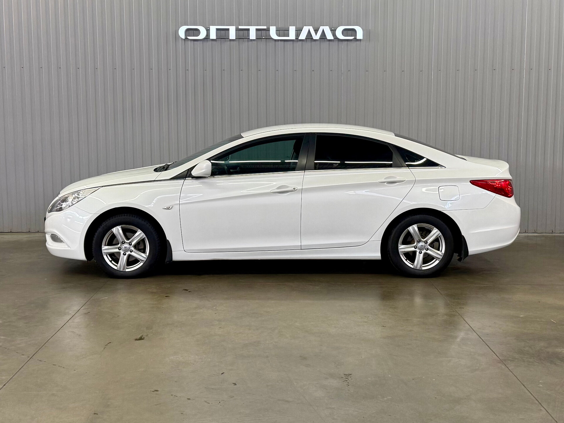 Hyundai Sonata 
