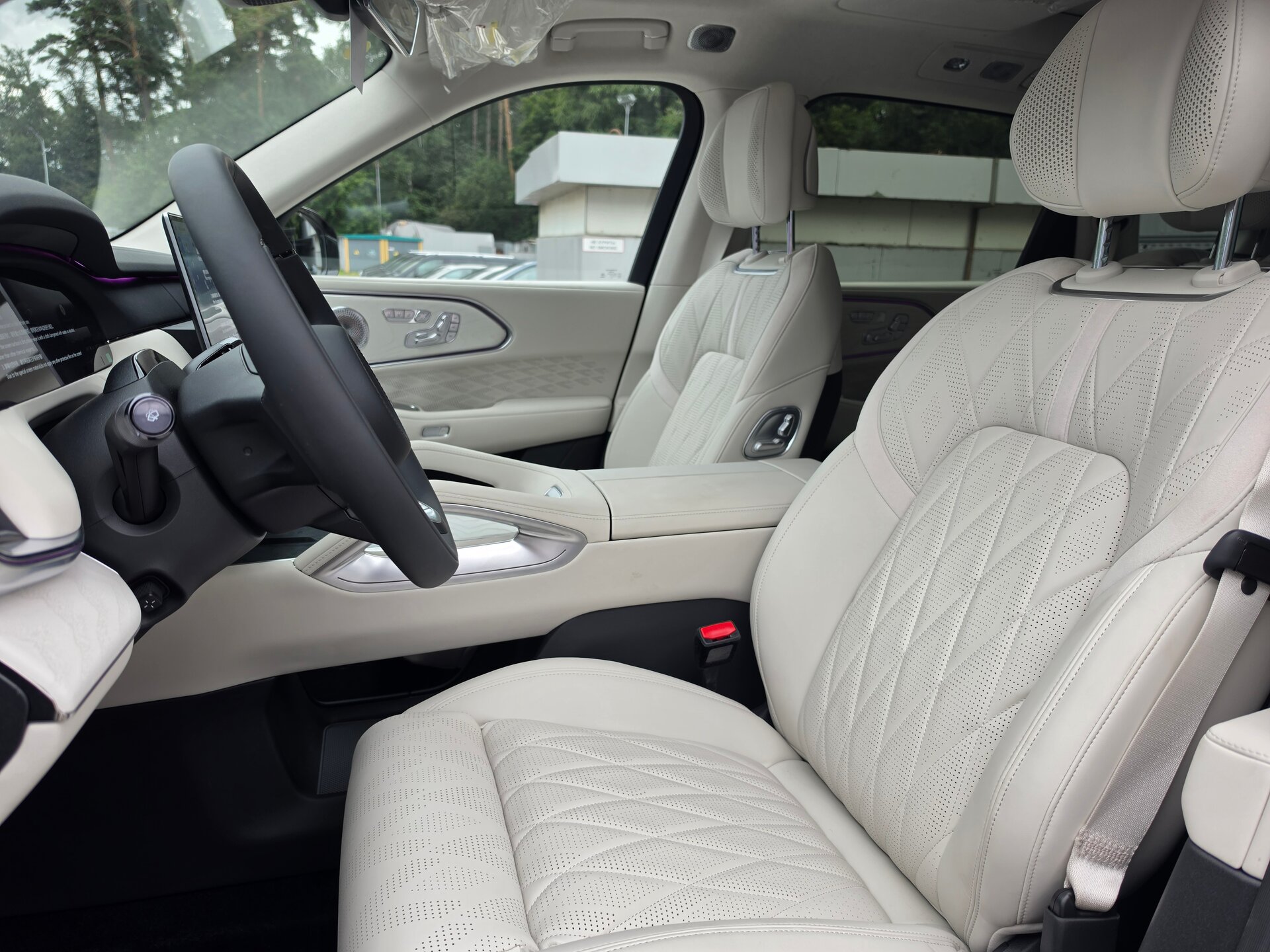 Автомобиль Zeekr 8X 70 kWh 2.0hyb AT (898 л.с.) 4WD - 4
