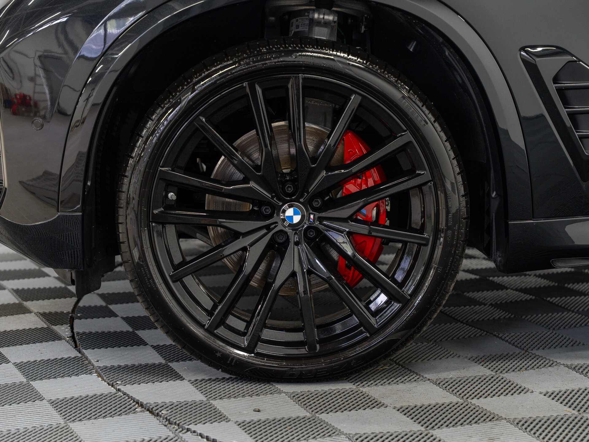 Автомобиль BMW X5 40d 3.0d AT (352 л.с.) 4WD - 3