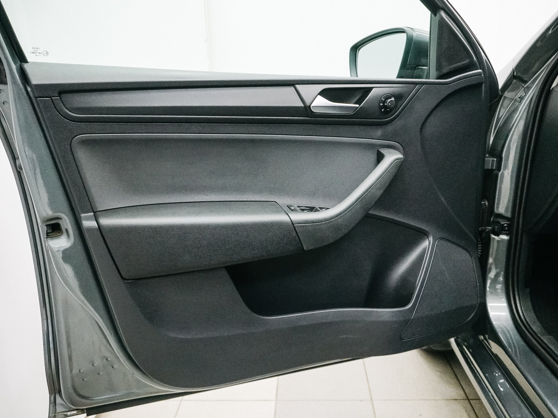 Volkswagen Polo 2020 9