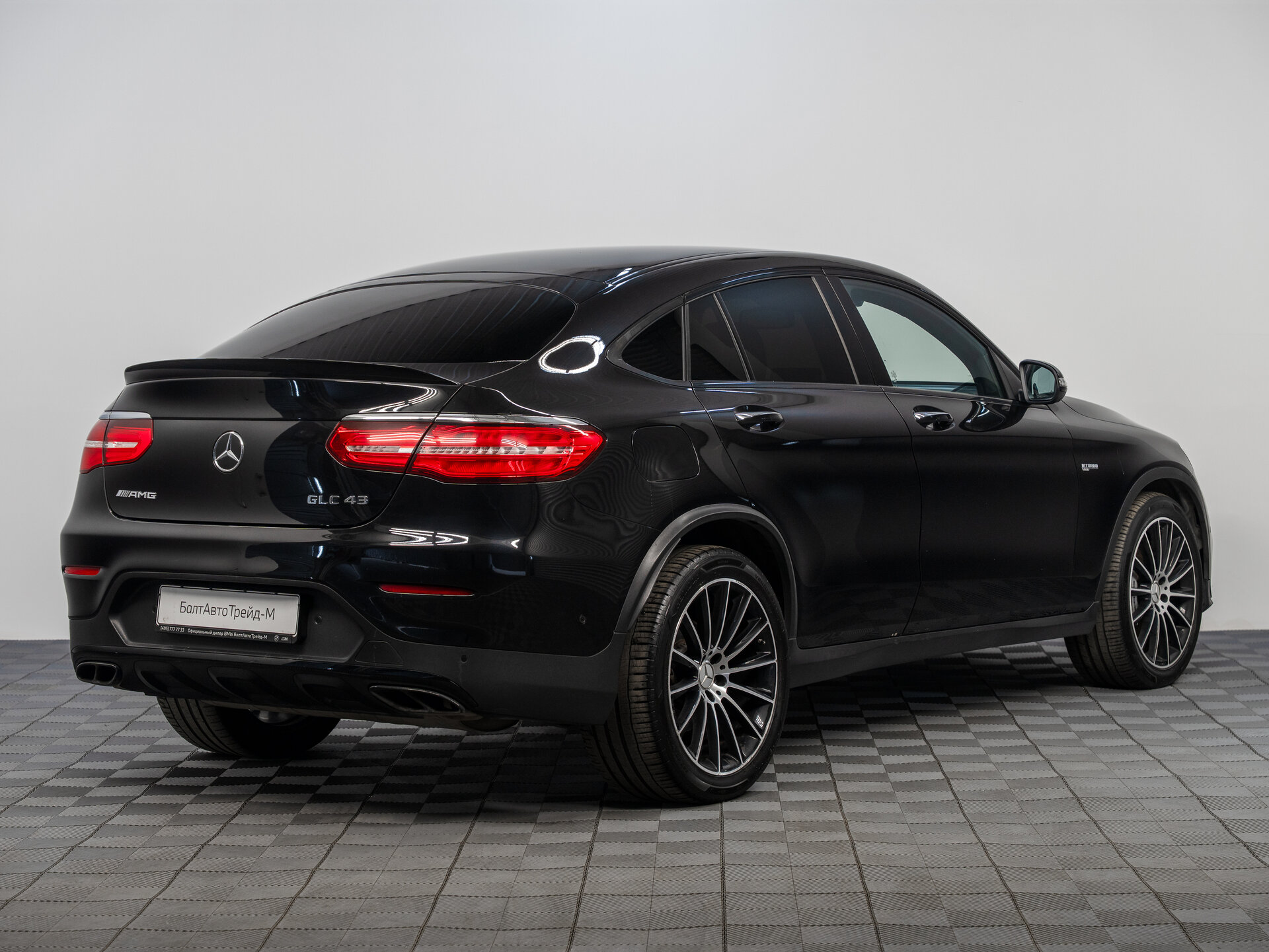 Автомобиль Mercedes-Benz GLC Coupe AMG 43 AMG 3.0 AT (367 л.с.) 4WD - 5