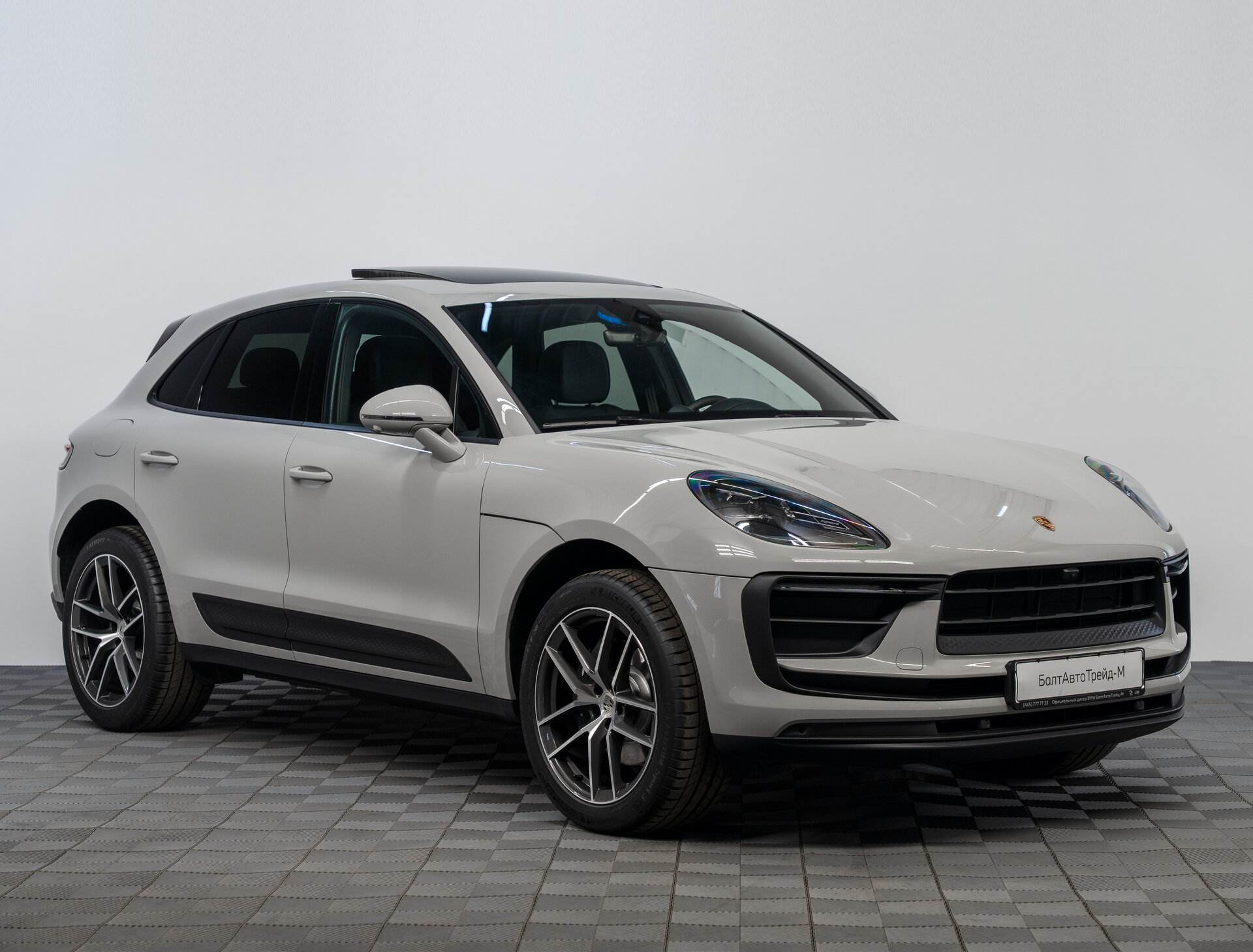 Автомобиль Porsche Macan 2.0 AMT (265 л.с.) 4WD - 3