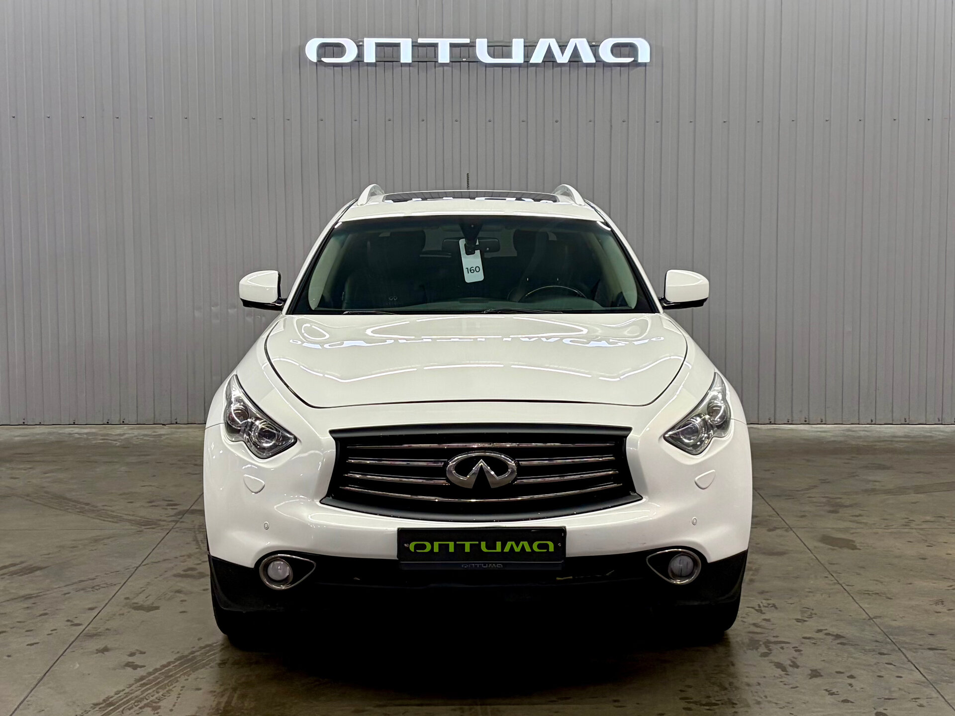 Infiniti QX70 