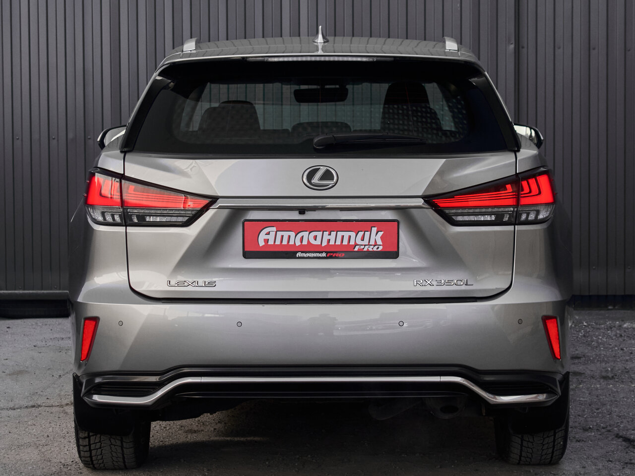 Купить Lexus RX 350L 3.5 AT (294 л.с.) 4WD, 2019 в Екатеренбурге