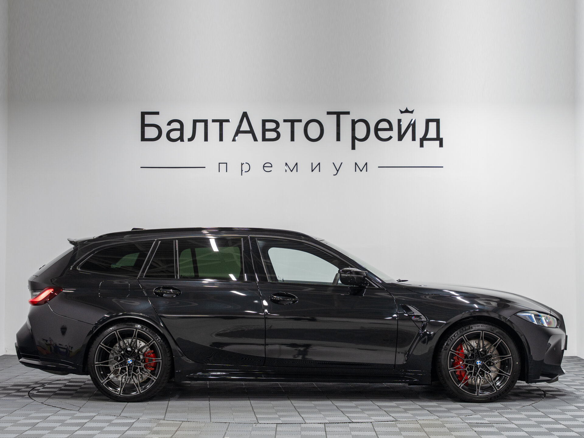 Автомобиль BMW M3 Competition Package 3.0 AT (530 л.с.) 4WD - 6