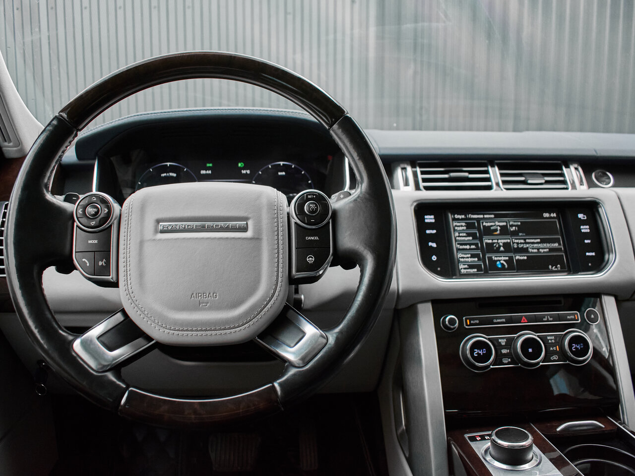 Купить Land Rover Range Rover 5.0 AT (510 л.с.) 4WD, 2013 в Екатеренбурге