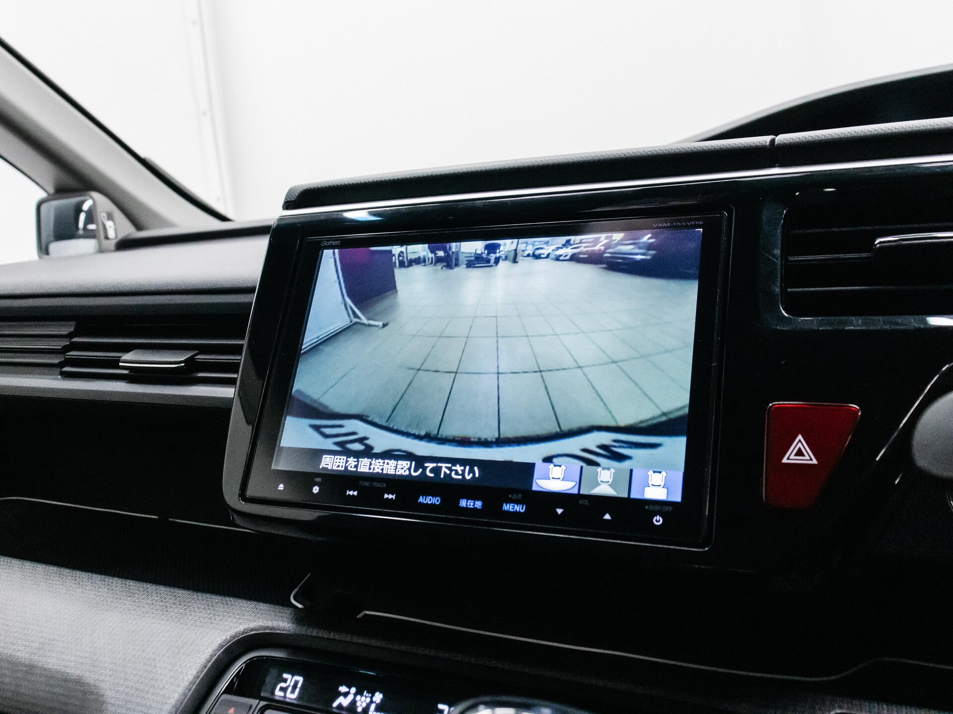 Honda Stepwgn 2015 23