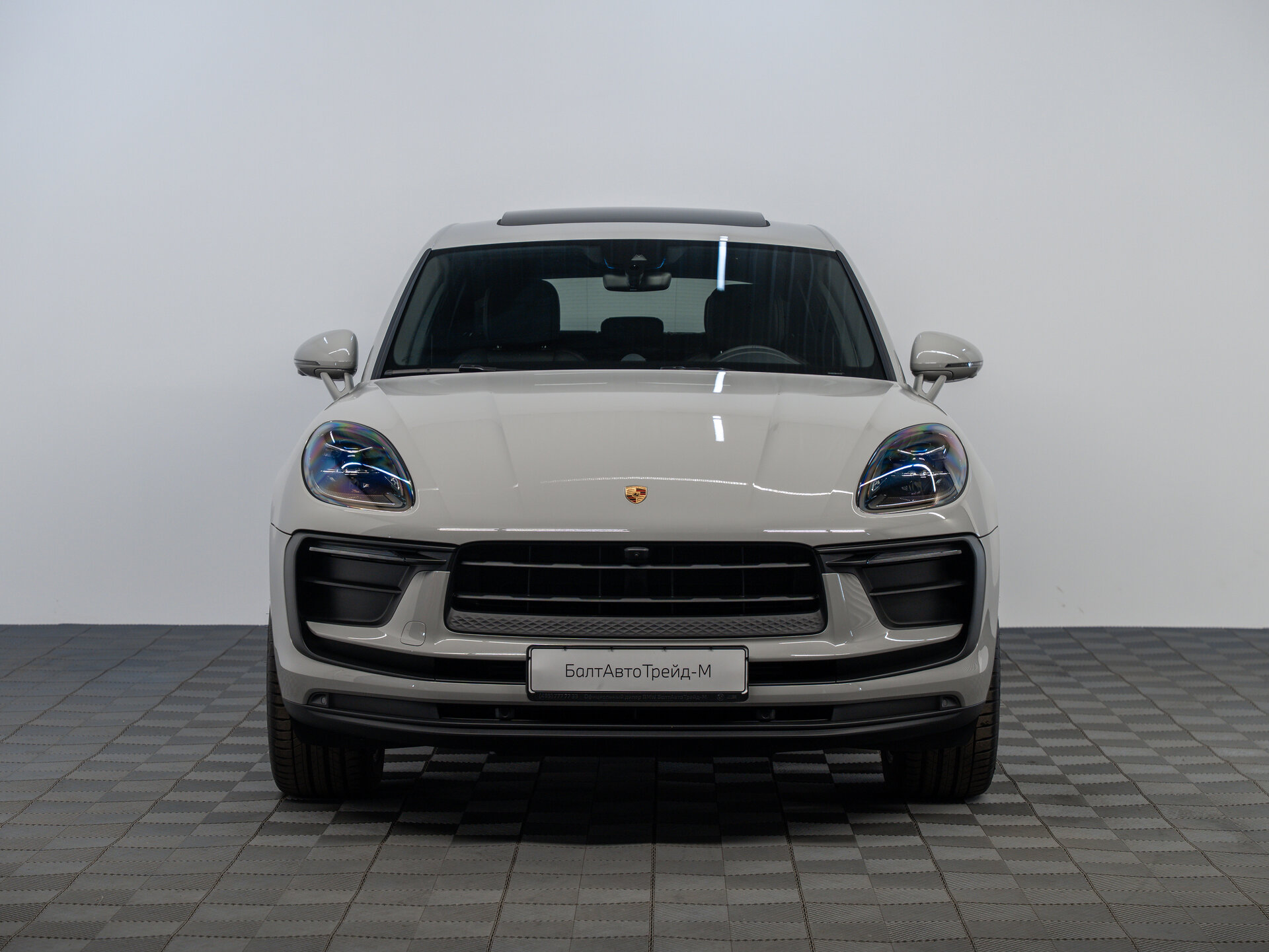 Автомобиль Porsche Macan 2.0 AMT (265 л.с.) 4WD - 2