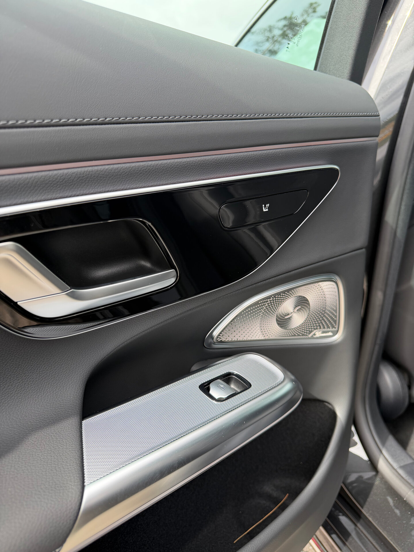 Автомобиль Mercedes-Benz E-Класс 300 2.0 AT (258 л.с.) 4WD - 12
