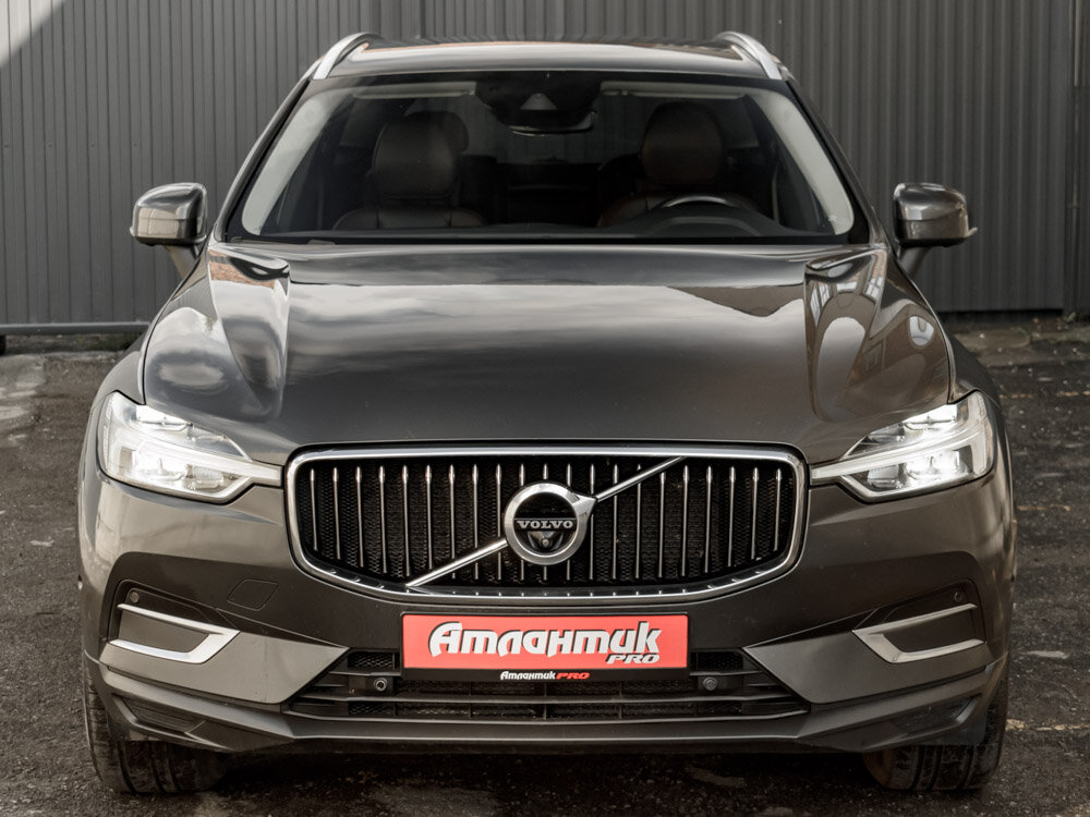 Купить Volvo XC60 2.0 AT (249 л.с.) 4WD, 2018 в Екатеренбурге
