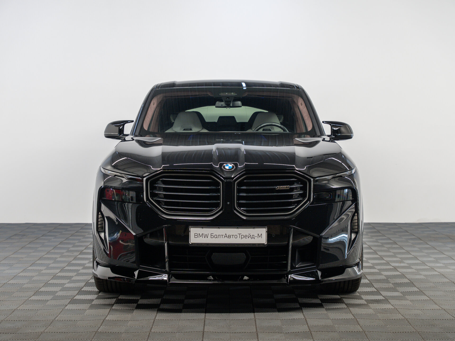 Автомобиль BMW XM 4.4hyb AT (653 л.с.) 4WD - 2
