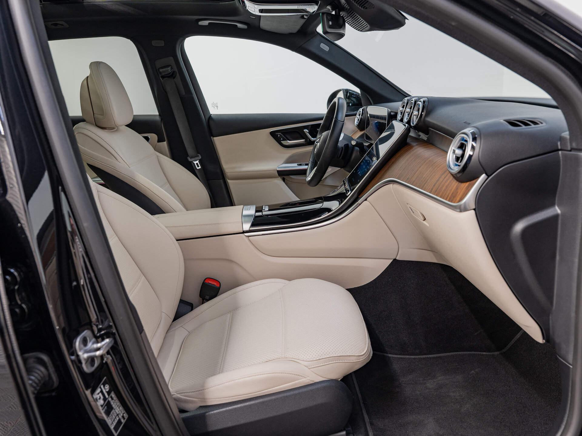 Автомобиль Mercedes-Benz GLC 220 d 2.0d AT (197 л.с.) 4WD - 10