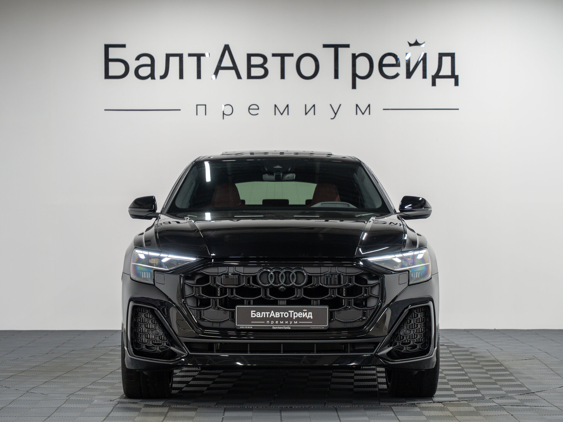 Автомобиль Audi SQ8 4.0 AT (507 л.с.) 4WD - 4