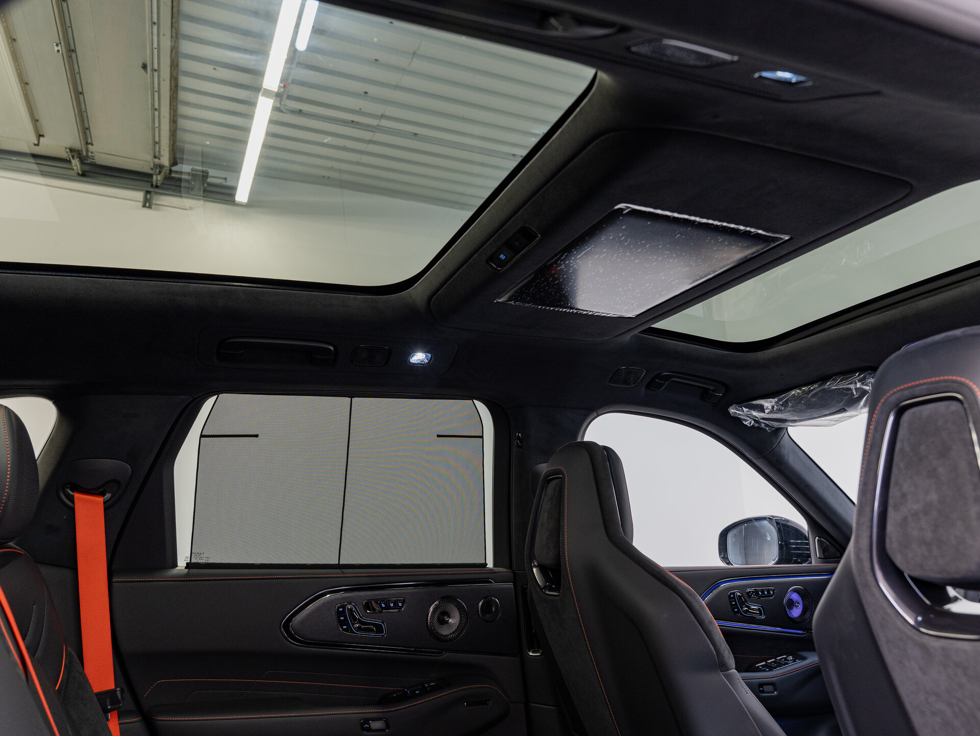 Автомобиль Zeekr 8X Dawn 2.0hyb AT (1401 л.с.) 4WD - 20