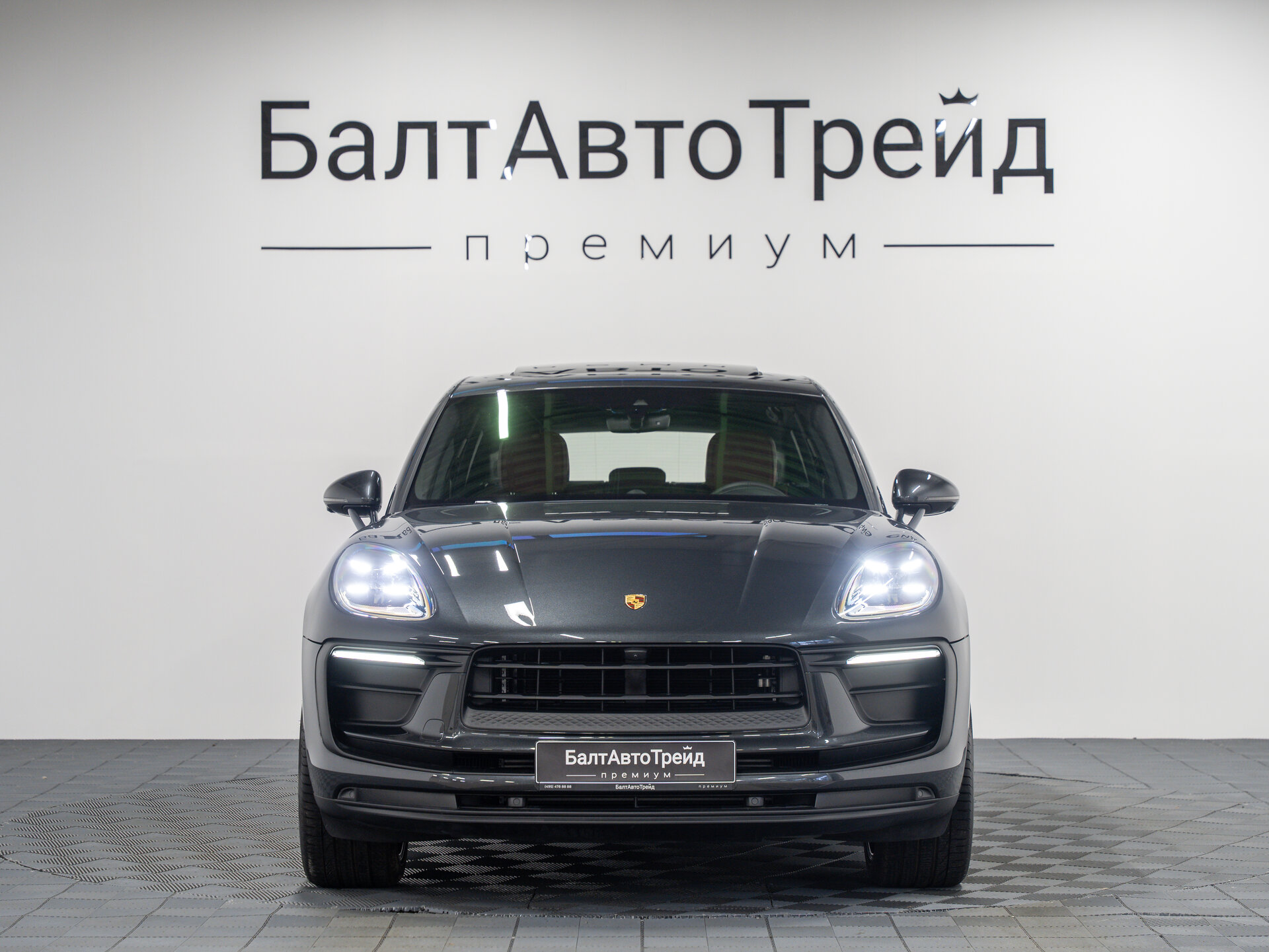 Автомобиль Porsche Macan 2.0 AMT (265 л.с.) 4WD - 4