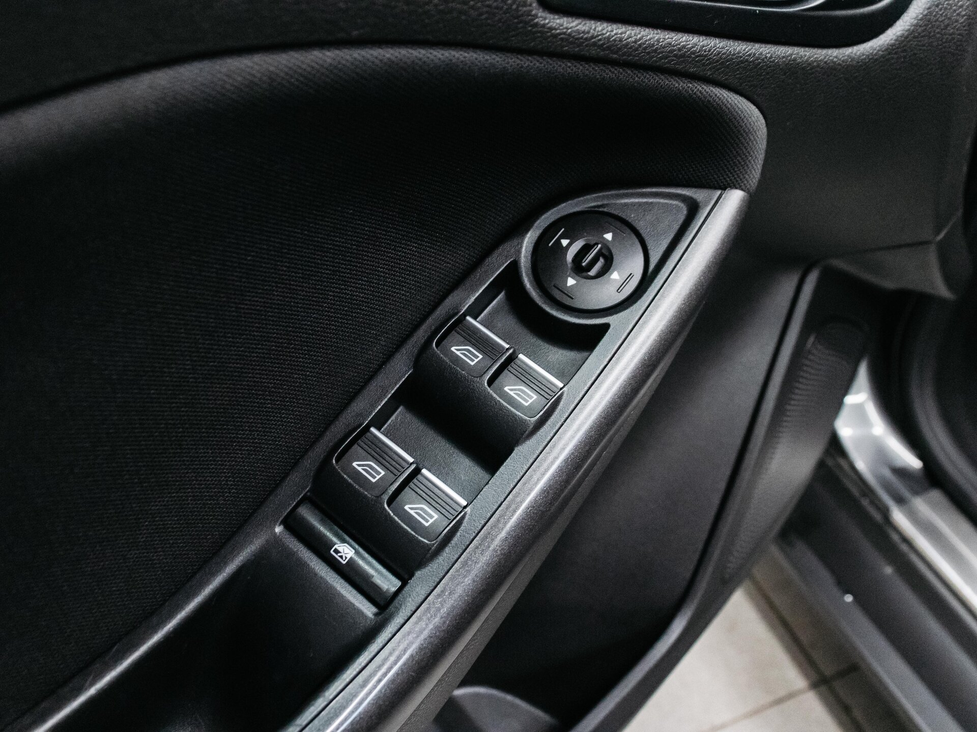 Ford Focus 2015 10