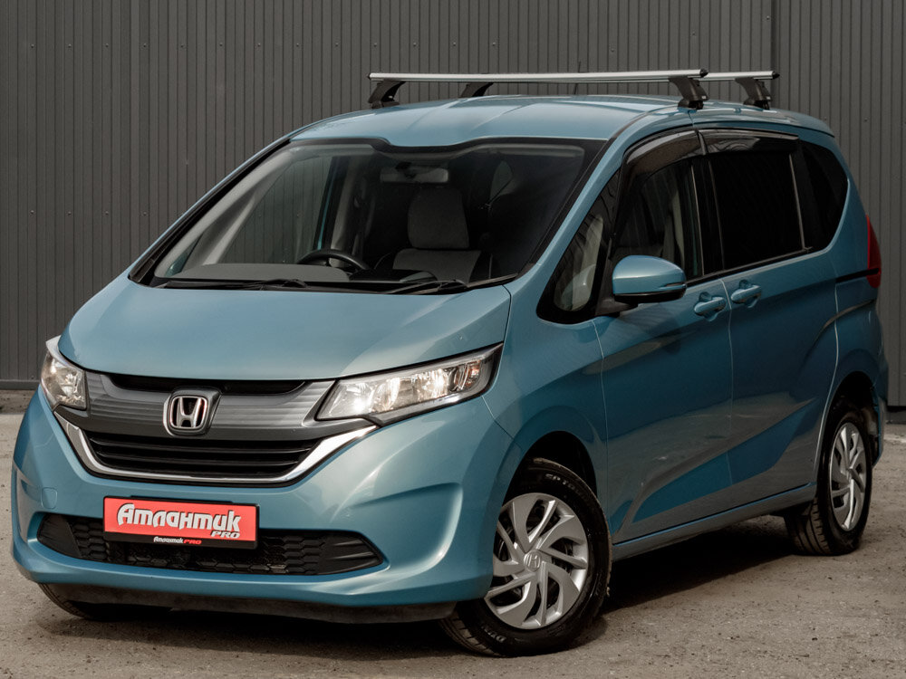 Купить Honda Freed 1.5 CVT (131 л.с.), 2016 в Екатеренбурге