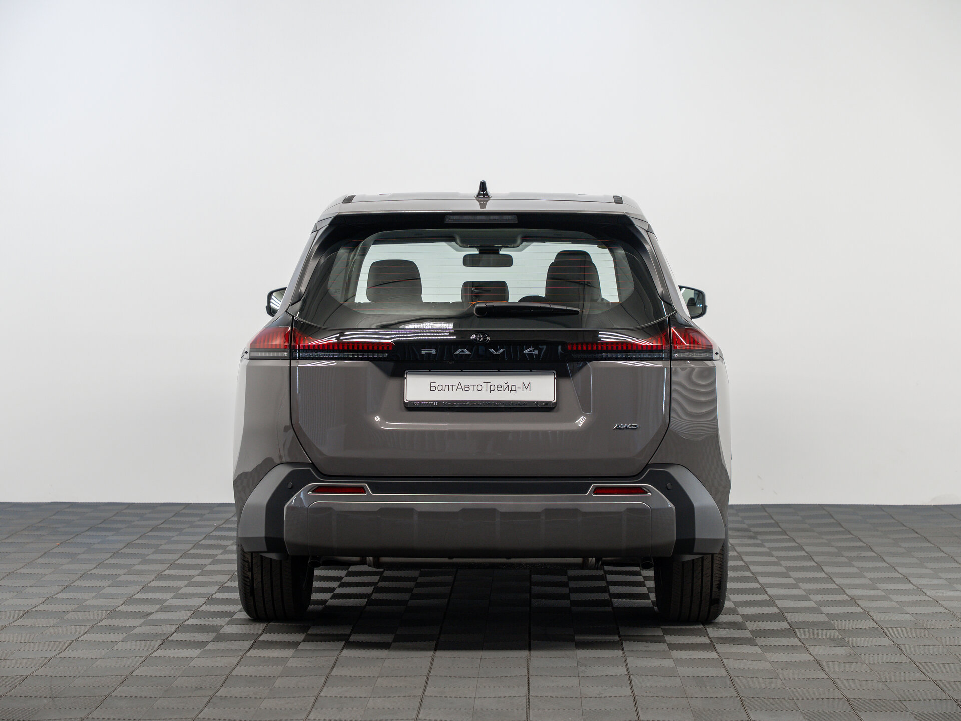 Автомобиль Toyota RAV4 2.0 CVT (171 л.с.) 4WD - 6