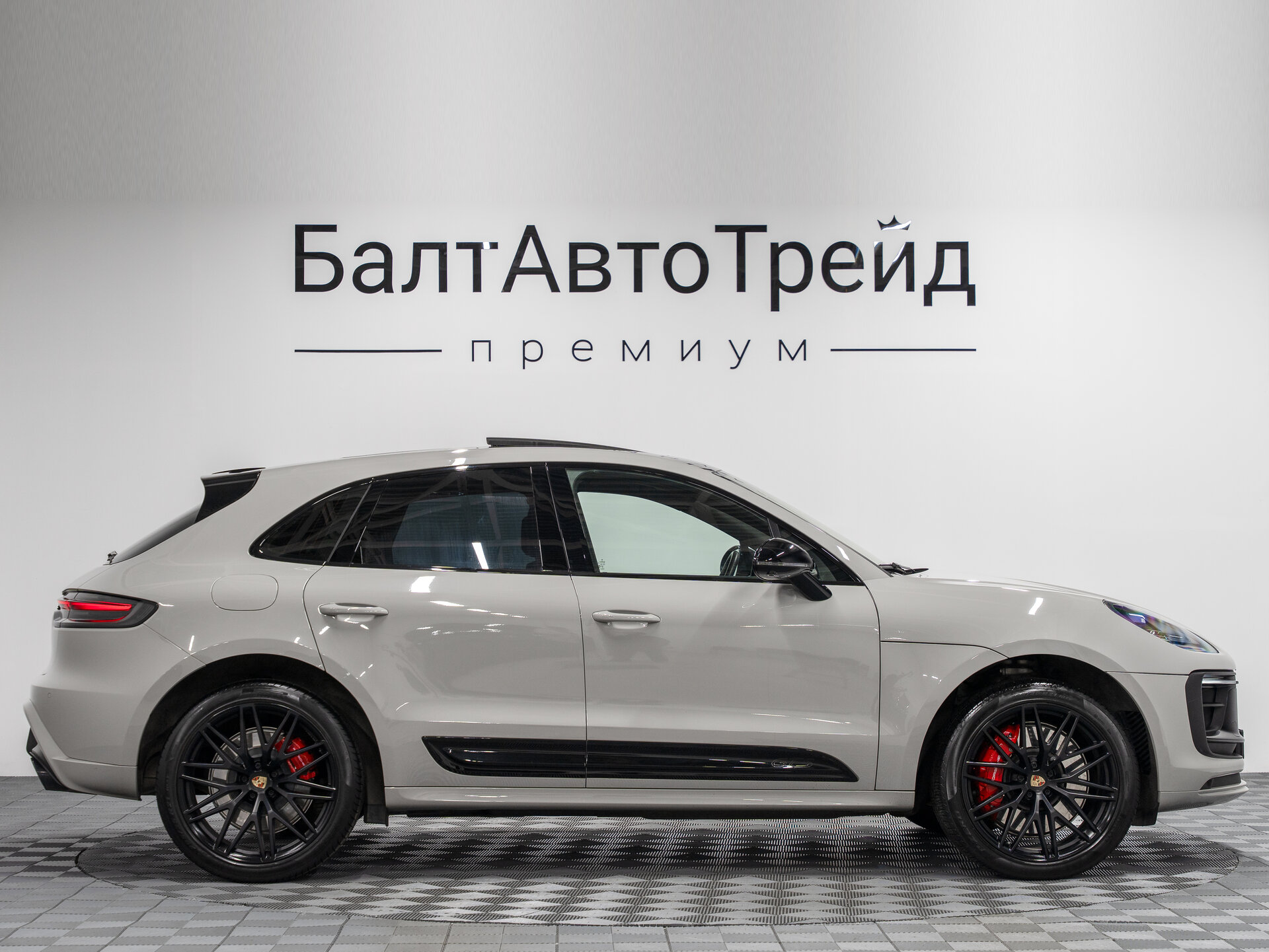 Автомобиль Porsche Macan GTS 2.9 AMT (440 л.с.) 4WD - 6