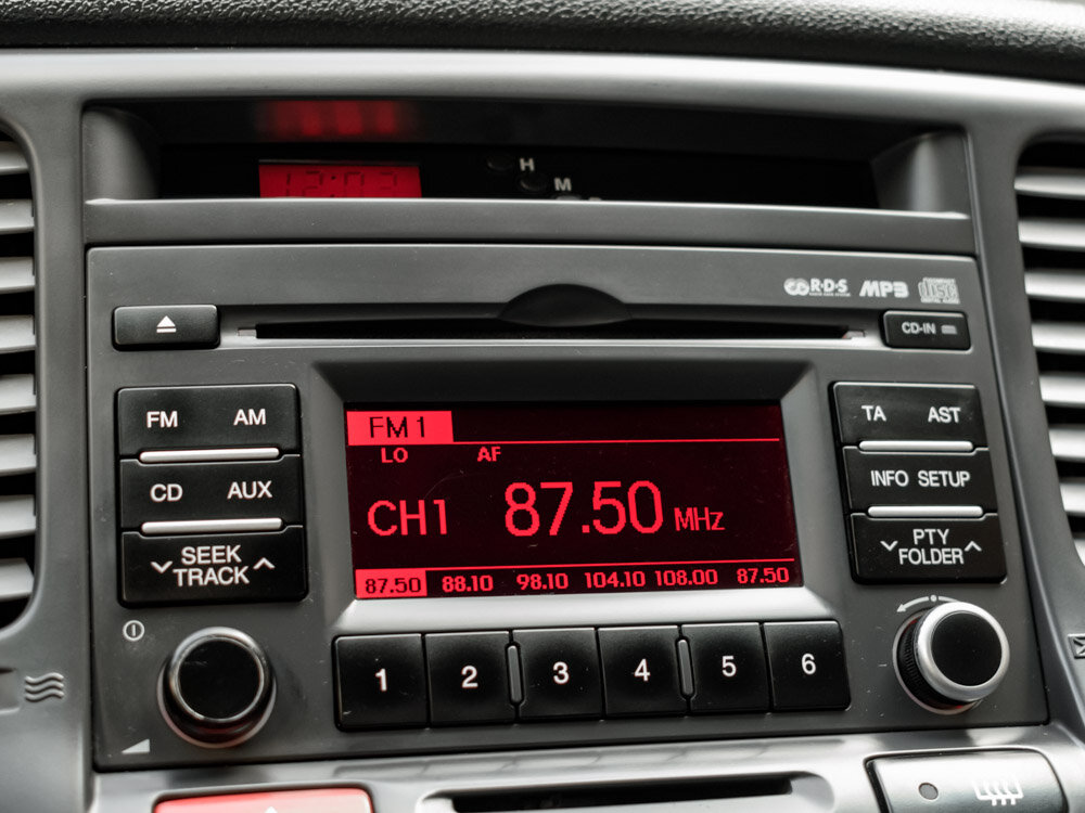 Купить Kia Rio 1.4 AT (97 л.с.), 2011 в Екатеренбурге